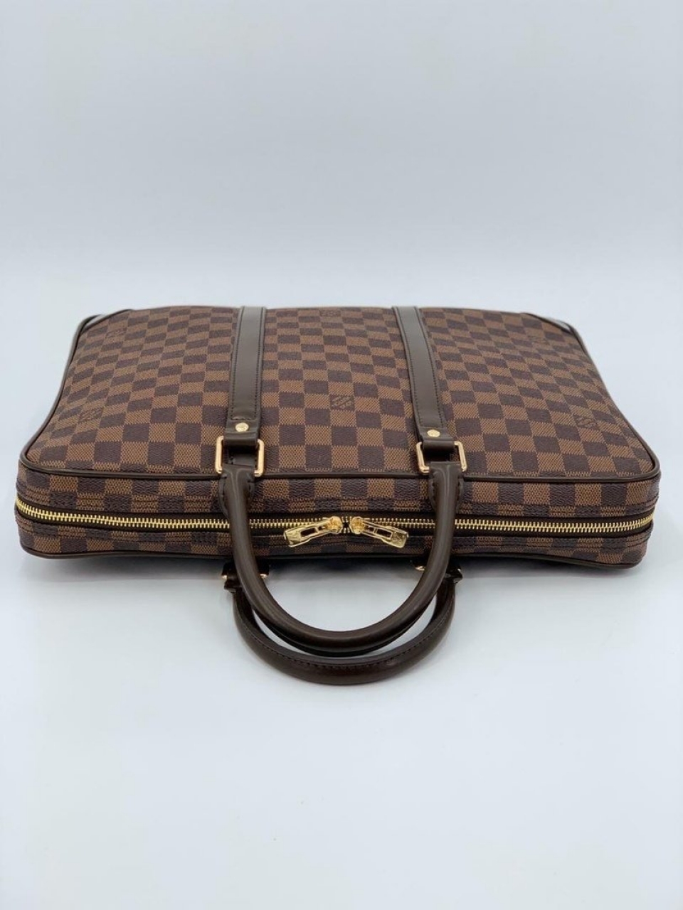 Портфель Louis Vuitton